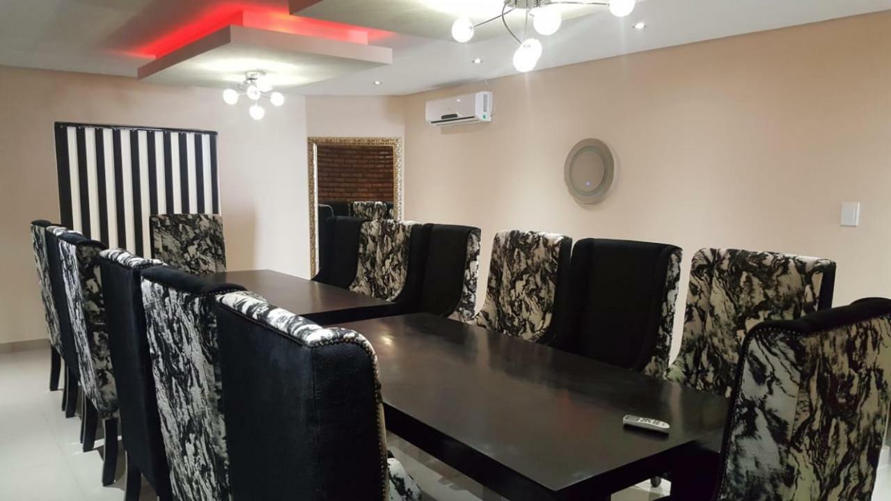 Savannah Guest House Полокване Екстер'єр фото