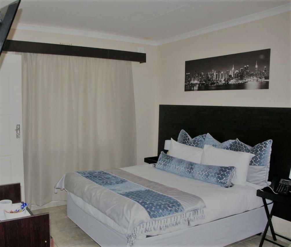 Savannah Guest House Полокване Екстер'єр фото