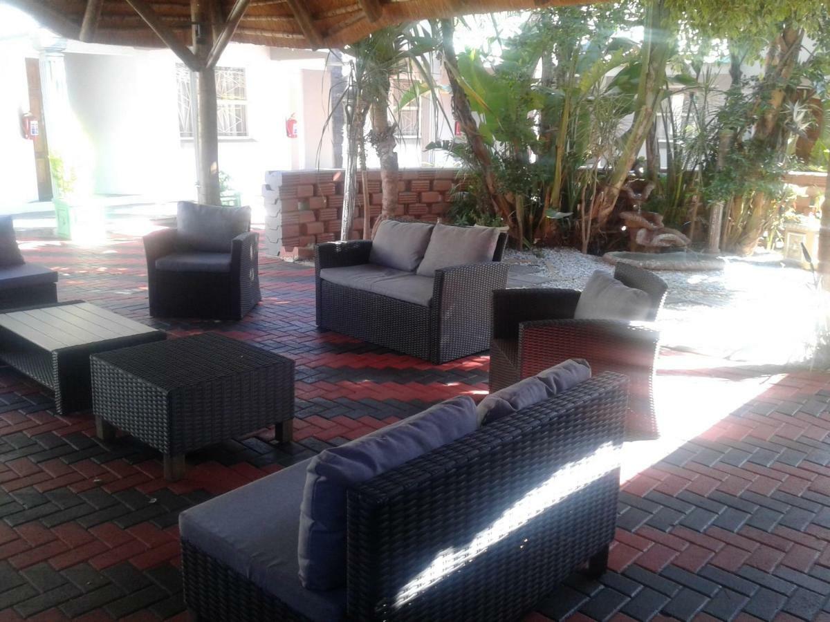 Savannah Guest House Полокване Екстер'єр фото