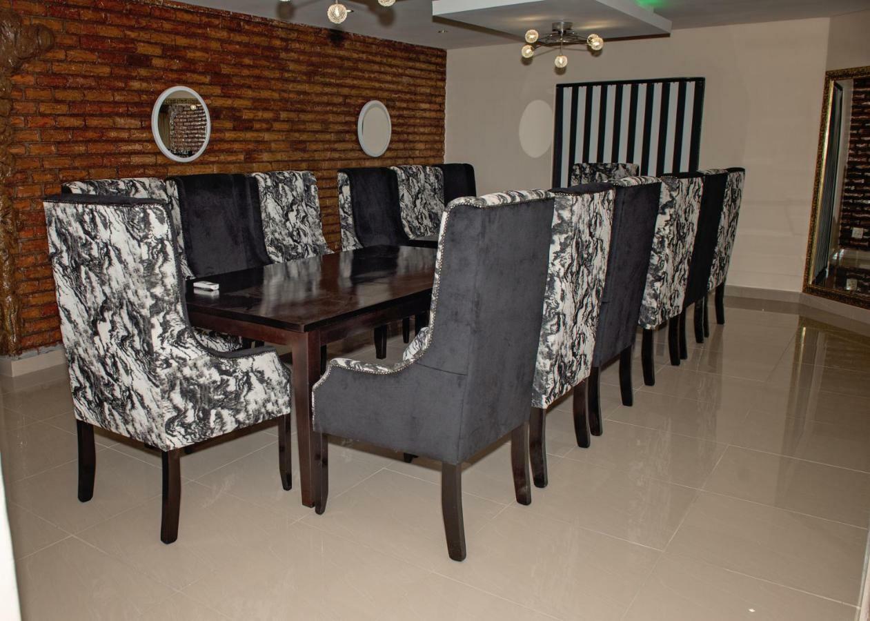 Savannah Guest House Полокване Екстер'єр фото